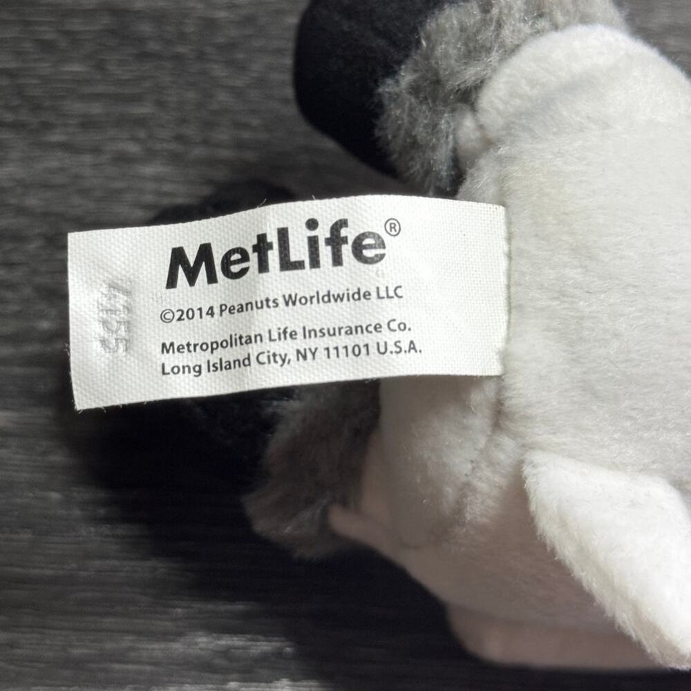 2014 Peanuts WorldwideMetlife Winter Olympics Snoopy With Scarf - Picture 4 of 7